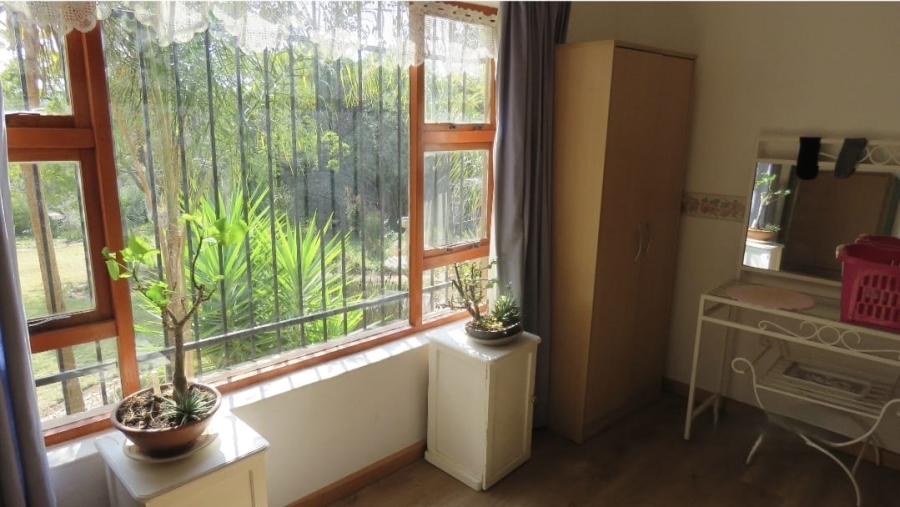 5 Bedroom Property for Sale in Uniondale Western Cape